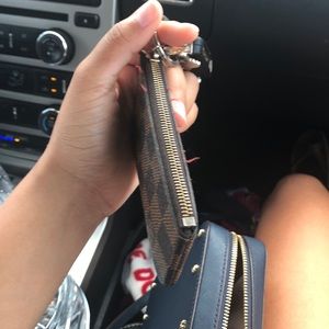 Louis Vuitton Accessories - Louis Vuitton wristlet Louis Vuitton Accessories - Louis Vuitton wristlet